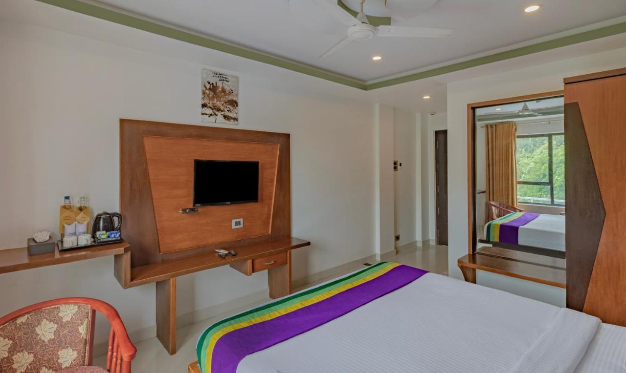 Treebo Premium Palmyra Milford, 2 Km From Alleppey Beach Alappuzha Bagian luar foto