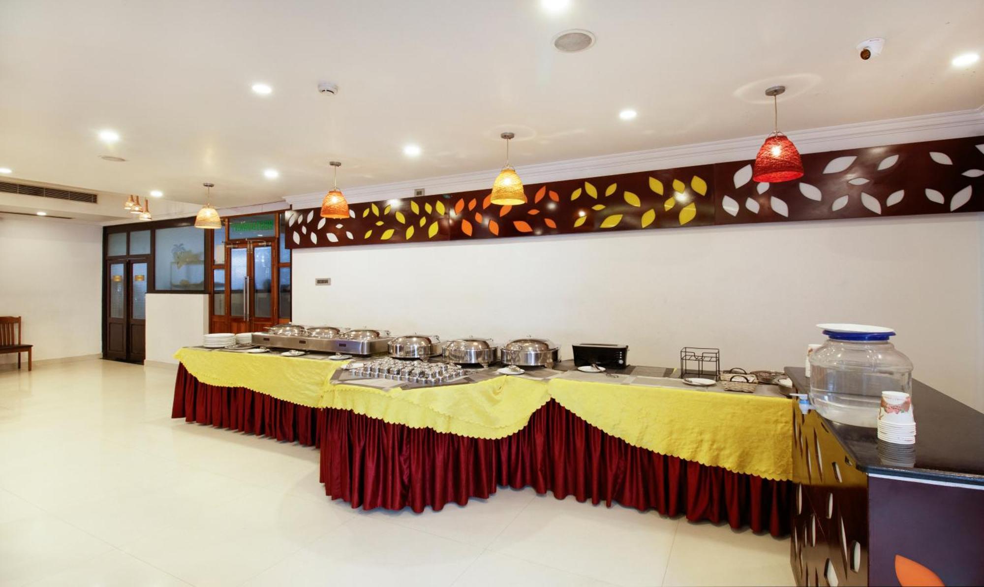 Treebo Premium Palmyra Milford, 2 Km From Alleppey Beach Alappuzha Bagian luar foto
